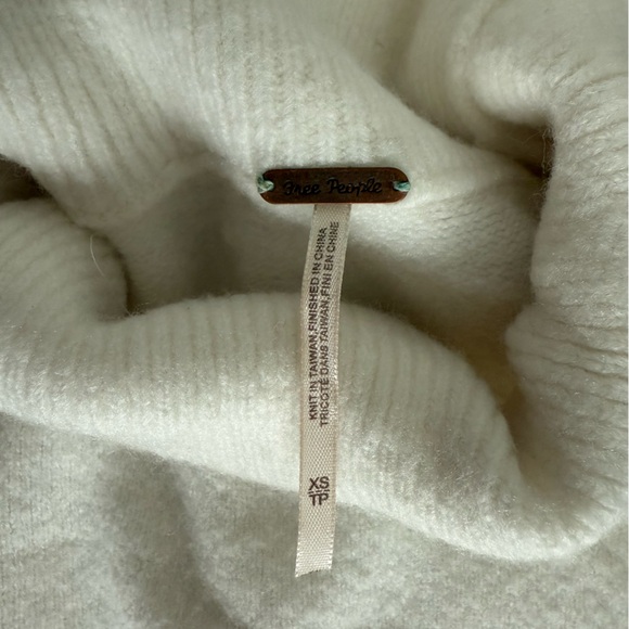 Free People Afterglow Mock Neck Sweater Ivory XS - Picture 7 of 9